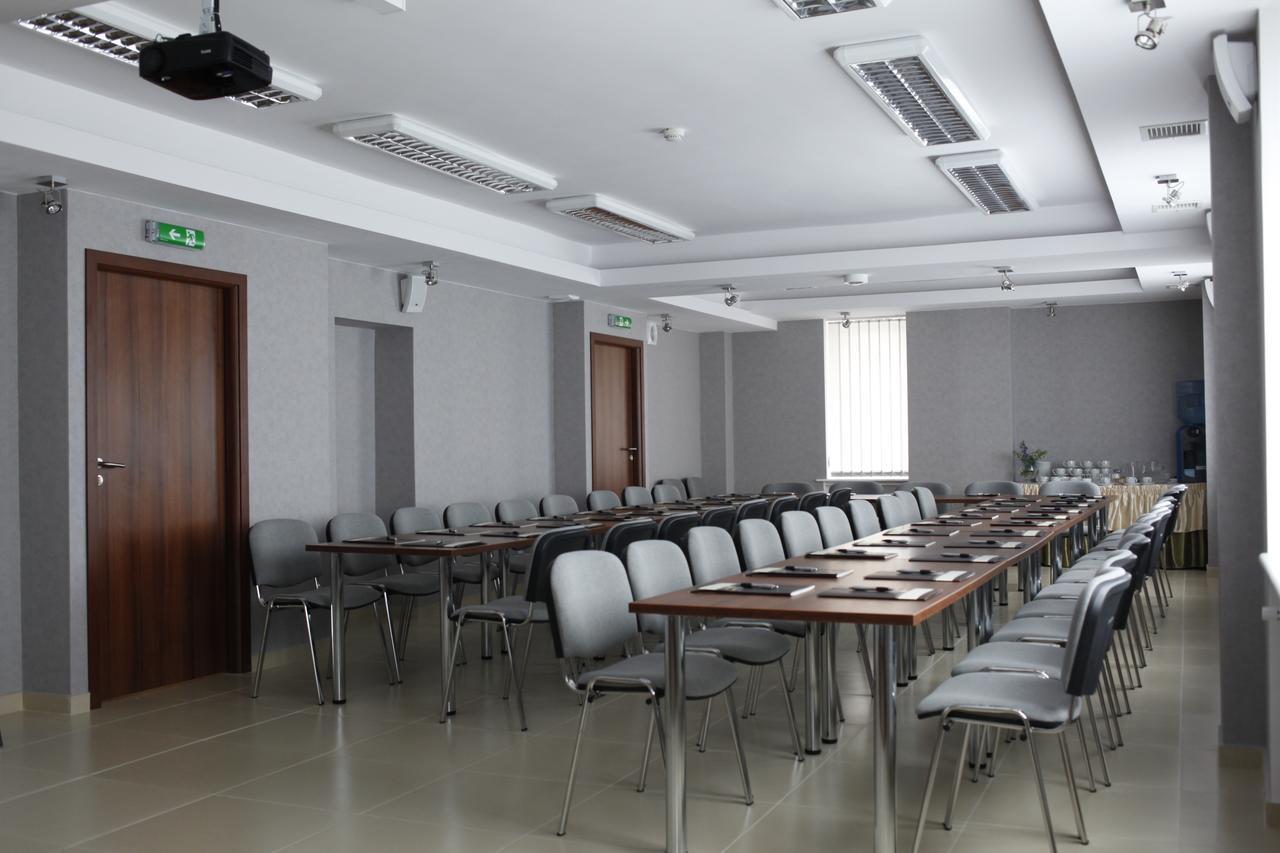 Hotel Iskra Radom Pokoj fotografie
